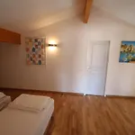 De L'art Villa